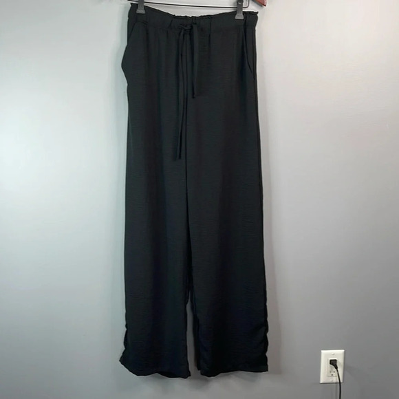 FOREVER 21 NWT Contemporary High Waist Wide Leg Pants Black Elastic Drawstring M - Picture 10 of 10